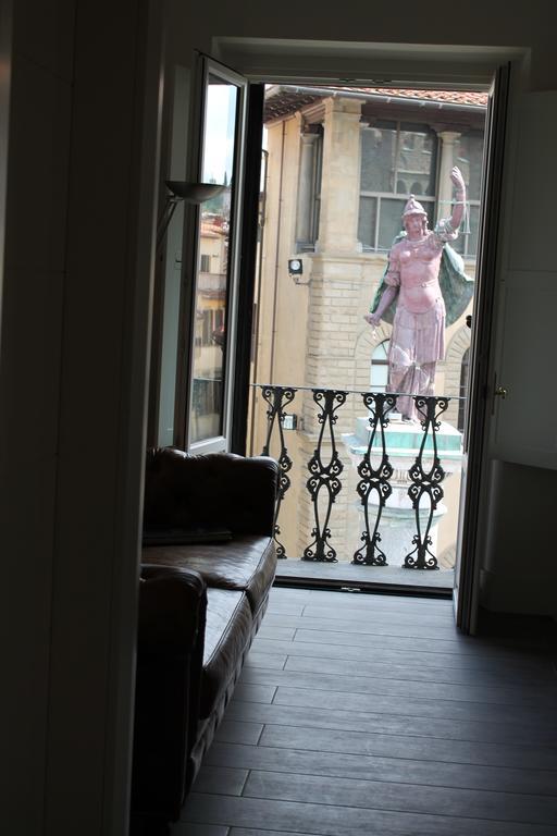 Tornabuoni View Couette-café Florence